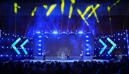 武威職業(yè)技術(shù)大學(xué)舉辦第二十屆校園歌手大賽暨慶元旦青春歌會(huì)